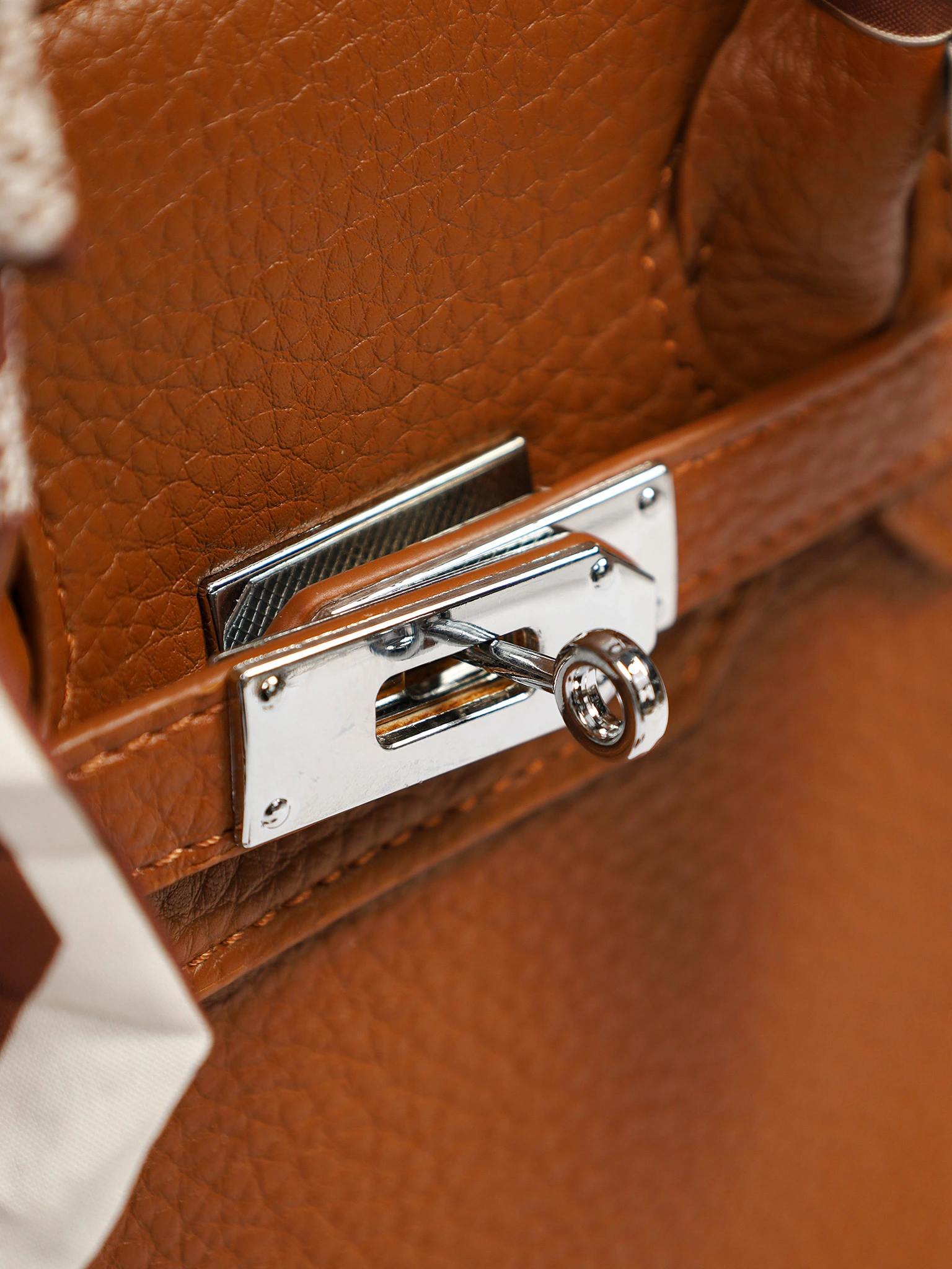 Сумка-тоут  с декоративным платком в ассортименте